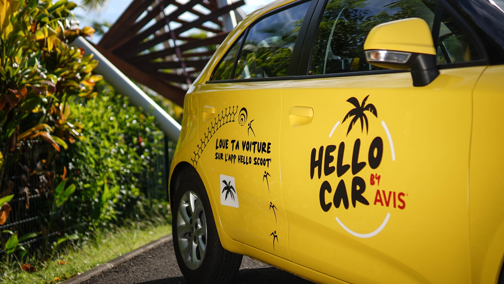 Hello Car by AVIS location voiture Tahiti et Moorea
